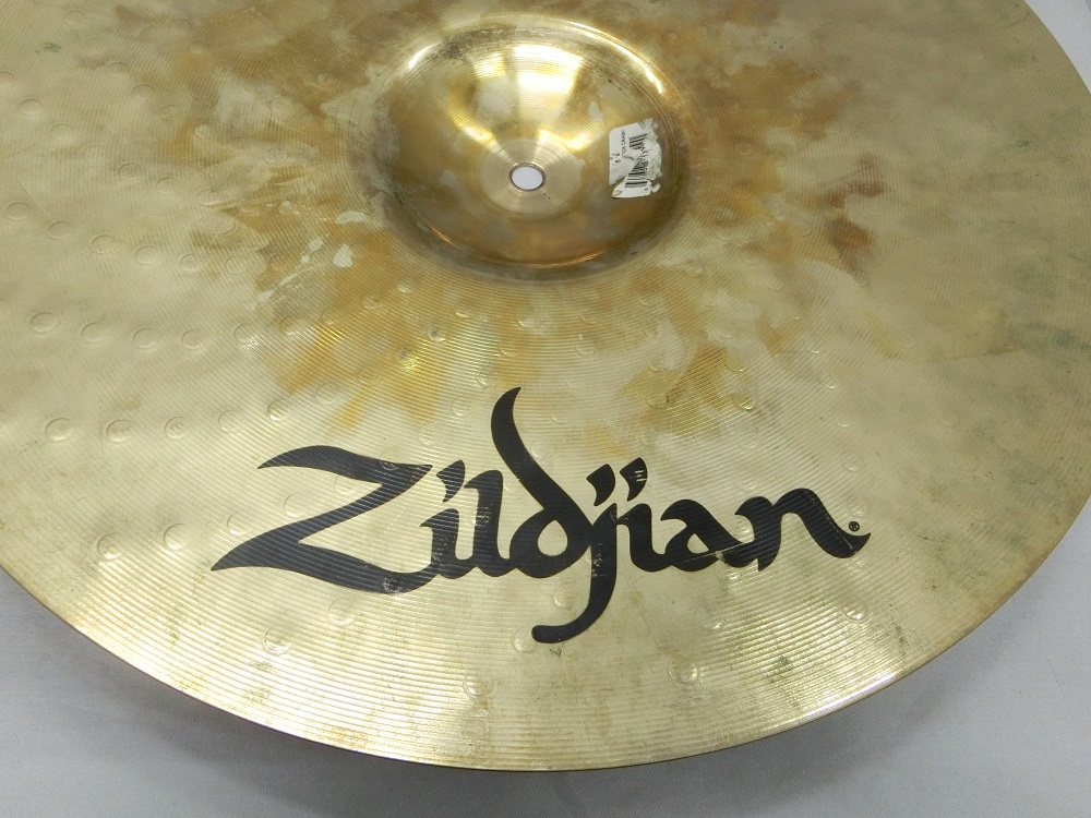 ジャンク品 Zildjian Z Custom ロッククラッシュ 18" 割れあり